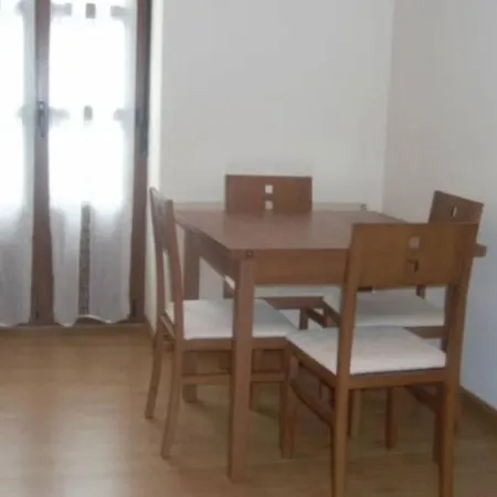 Piso Arturoyale Llanes Laplaza 2ºc يانس